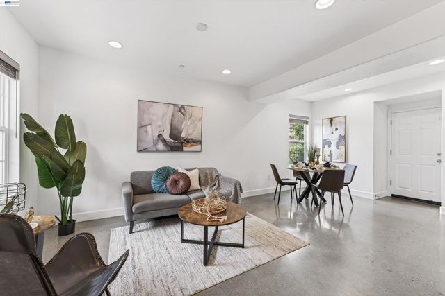 538 Citadelle Ln, San Jose, CA 95116