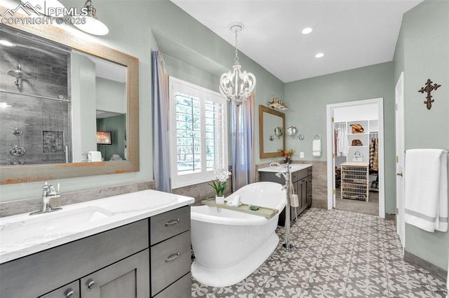 4745 Cheyenne Drive, Larkspur, CO 80118