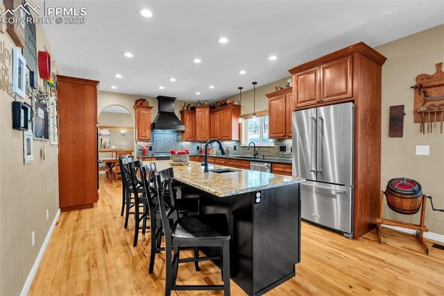 4745 Cheyenne Drive, Larkspur, CO 80118