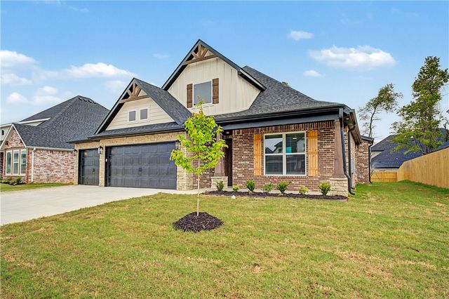 1310 Josephine Drive, Centerton, AR 72719