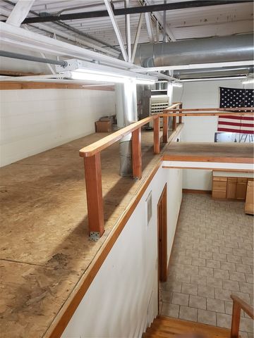 37 Lark Industrial Parkway A, Smithfield, RI 02828