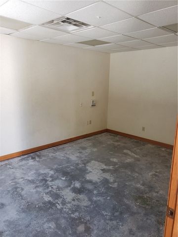 37 Lark Industrial Parkway A, Smithfield, RI 02828
