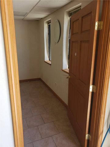 37 Lark Industrial Parkway A, Smithfield, RI 02828