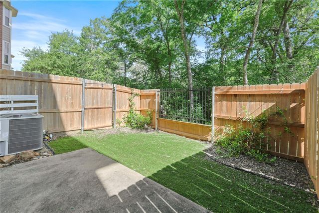 305 Holleman Drive E 1205, College Station, TX 77840