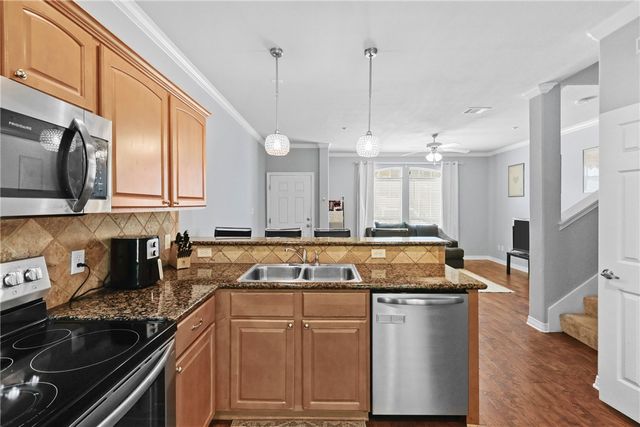 305 Holleman Drive E 1205, College Station, TX 77840