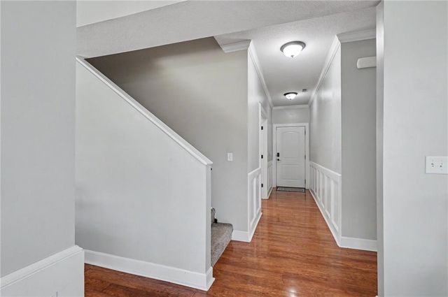 5710 Silverstone Drive, Lawrence, KS 66049