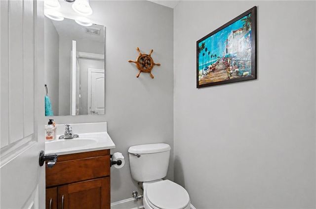 5710 Silverstone Drive, Lawrence, KS 66049