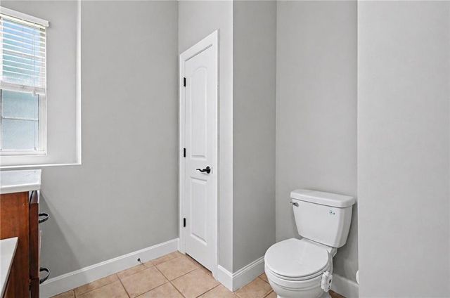 5710 Silverstone Drive, Lawrence, KS 66049