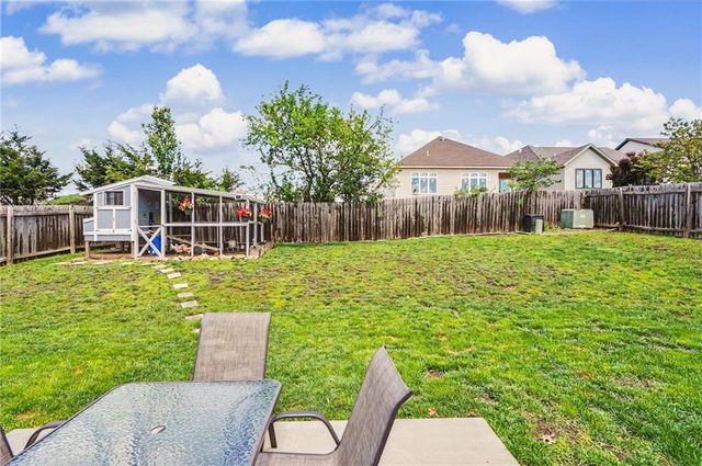 5710 Silverstone Drive, Lawrence, KS 66049