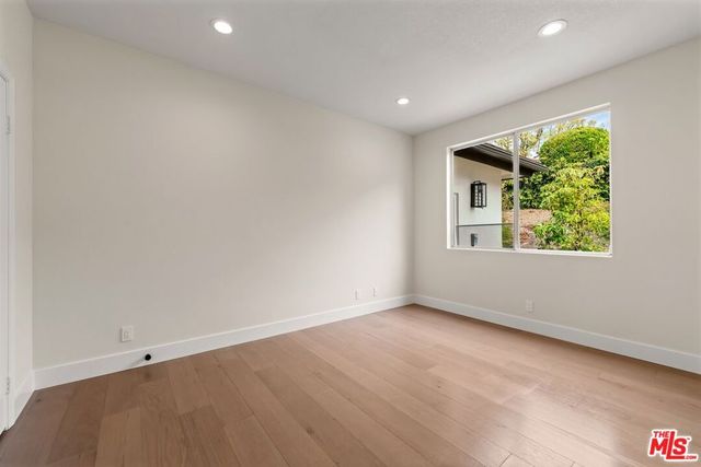 18500 Saint Moritz Drive, Tarzana, CA 91356