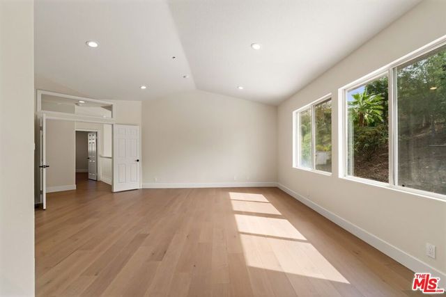 18500 Saint Moritz Drive, Tarzana, CA 91356