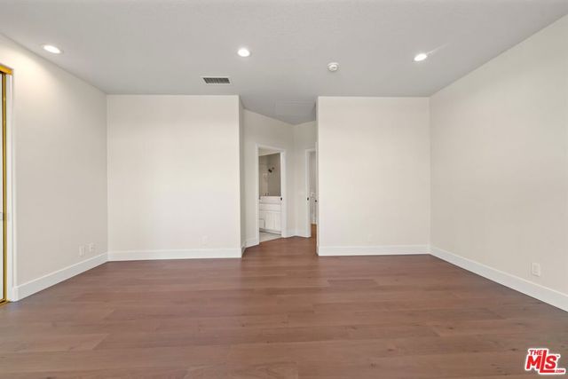 18500 Saint Moritz Drive, Tarzana, CA 91356