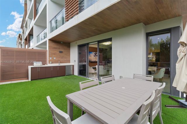 3040 N Ocean Blvd N101, Fort Lauderdale, FL 33308