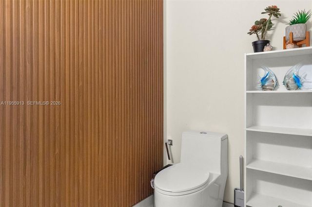 3040 N Ocean Blvd N101, Fort Lauderdale, FL 33308