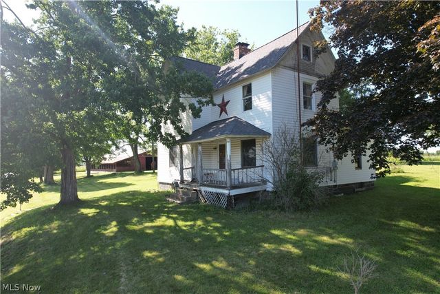 15760 N Palmyra Road, Diamond, OH 44429