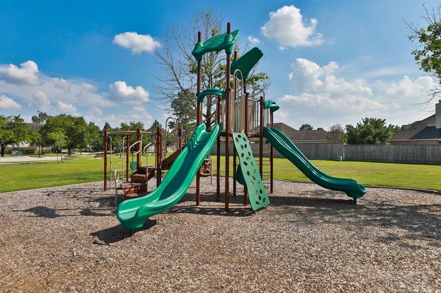 12718 Sienna Trails Drive, Tomball, TX 77377