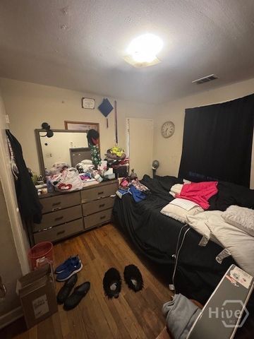 46 S Parkwood Drive, Savannah, GA 31404