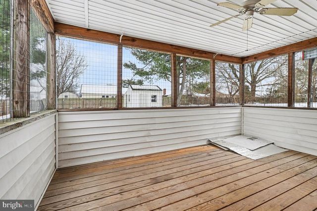 300 HAMILTON ST, Fredericksburg, VA 22408