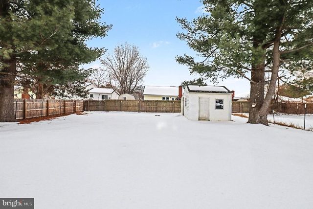 300 HAMILTON ST, Fredericksburg, VA 22408