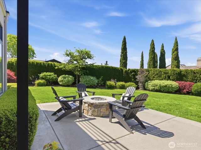 4235 91st Avenue NE, Yarrow Point, WA 98004