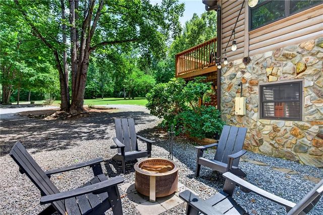 6075 N Church Street, Greensboro, NC 27455