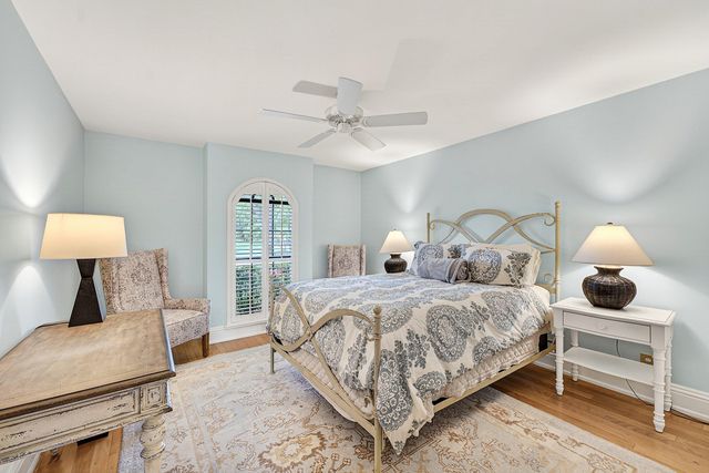 6 Tarrington Circle, Palm Beach Gardens, FL 33418