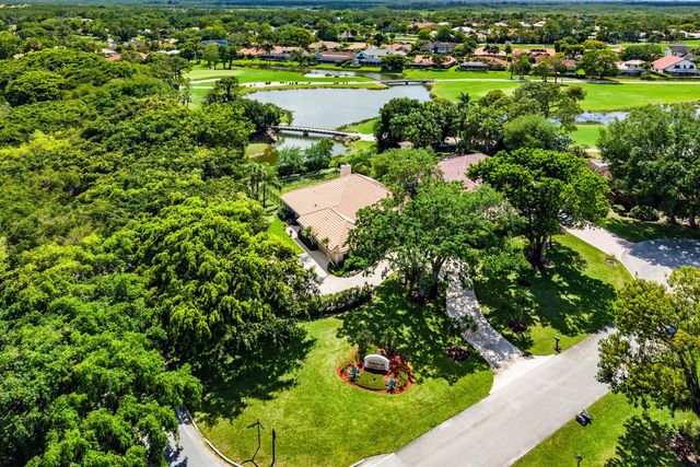 6 Tarrington Circle, Palm Beach Gardens, FL 33418