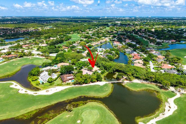 6 Tarrington Circle, Palm Beach Gardens, FL 33418