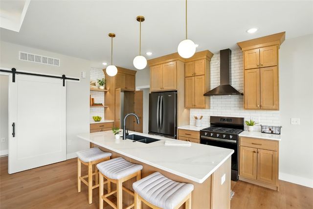 1002 Croell Avenue, Tiffin, IA 52340