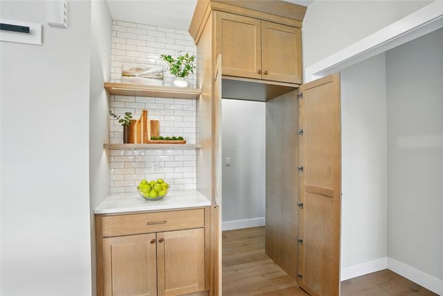 1002 Croell Avenue, Tiffin, IA 52340