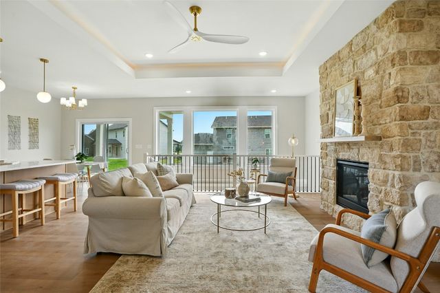 1002 Croell Avenue, Tiffin, IA 52340