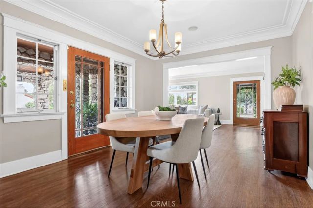 902 E Olive Avenue, Burbank, CA 91501