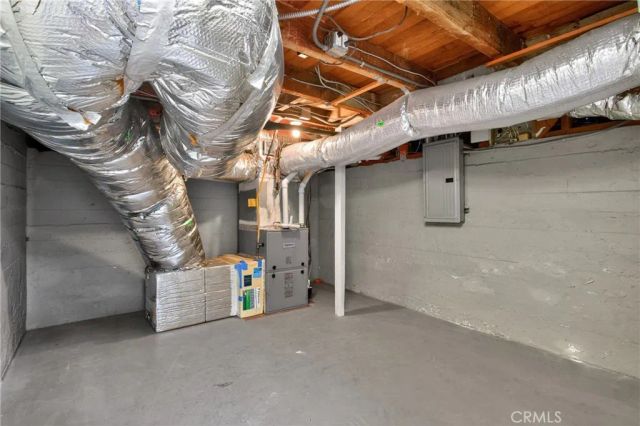 902 E Olive Avenue, Burbank, CA 91501
