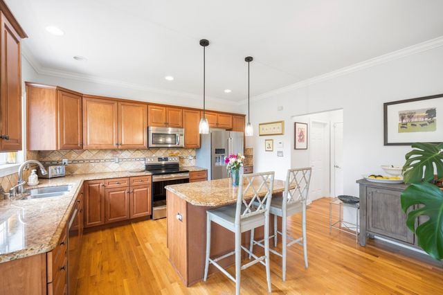 137 Inverness Drive, Georgetown, KY 40324