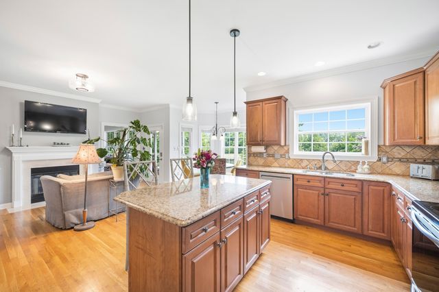 137 Inverness Drive, Georgetown, KY 40324