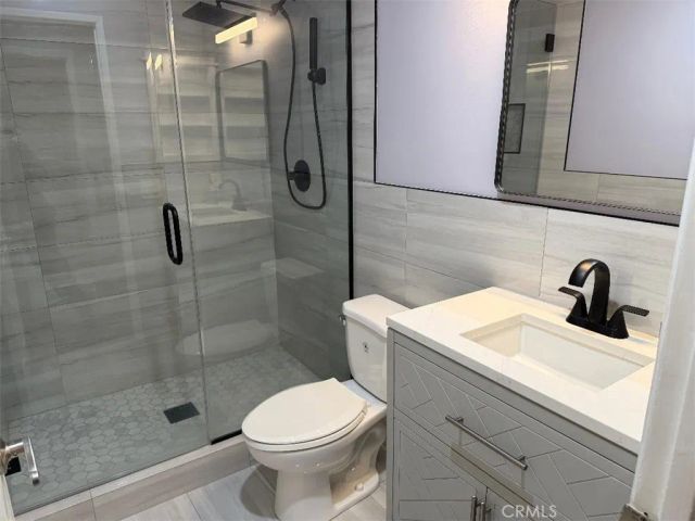 10331 Lindley Avenue 105, Northridge, CA 91326