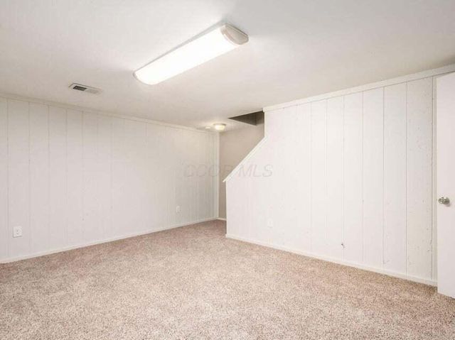 5297 Brandy Oaks Lane, Columbus, OH 43220