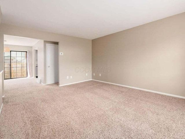 5297 Brandy Oaks Lane, Columbus, OH 43220