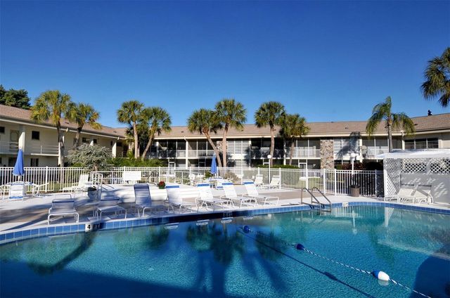 500 S WASHINGTON DRIVE 6A, Sarasota, FL 34236
