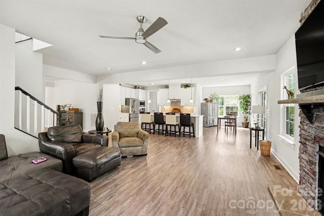 14312 Sunnyhill Grove Road, Davidson, NC 28036
