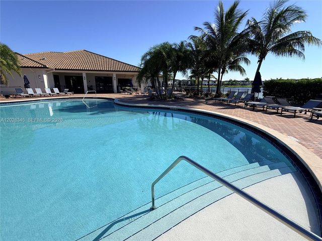 9717 W 34th Lane, Hialeah, FL 33018