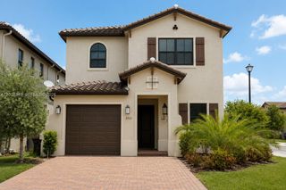 9717 W 34th Lane, Hialeah, FL 33018