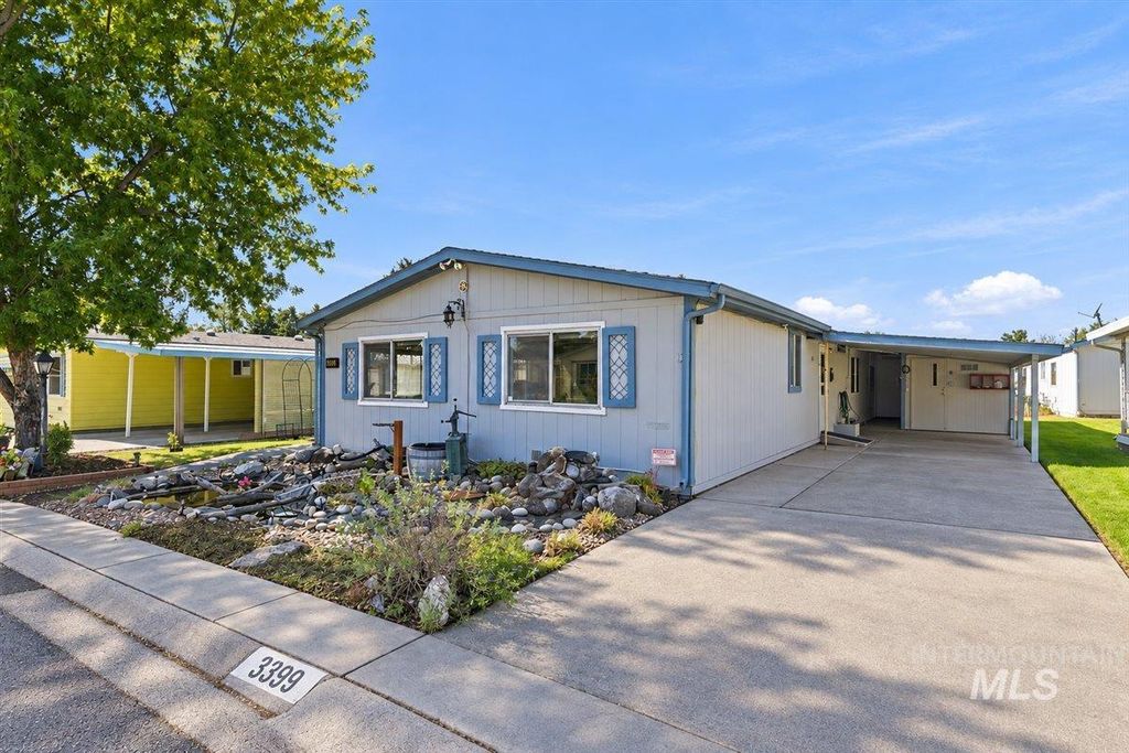 3399 N Dalton Ln, Boise, ID 83704 photo 2