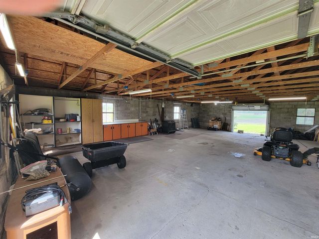 2649 County Road 34, Auburn, IN 46706