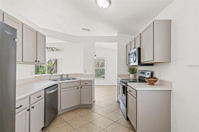 13102 EARLY RUN LANE, Riverview, FL 33578