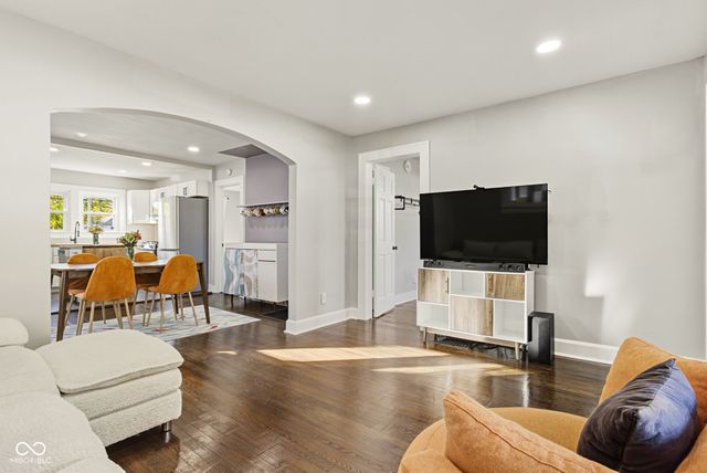 1318 N Grant Avenue, Indianapolis, IN 46201