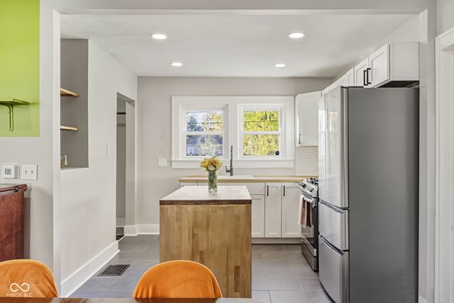 1318 N Grant Avenue, Indianapolis, IN 46201