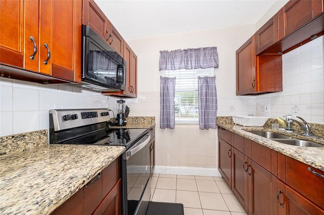 417 CAPEHART DRIVE, Orlando, FL 32822