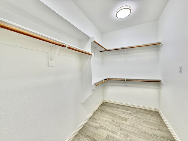 5609 San Jacinto Drive, Granbury, TX 76048