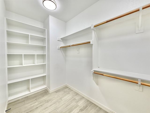 5609 San Jacinto Drive, Granbury, TX 76048